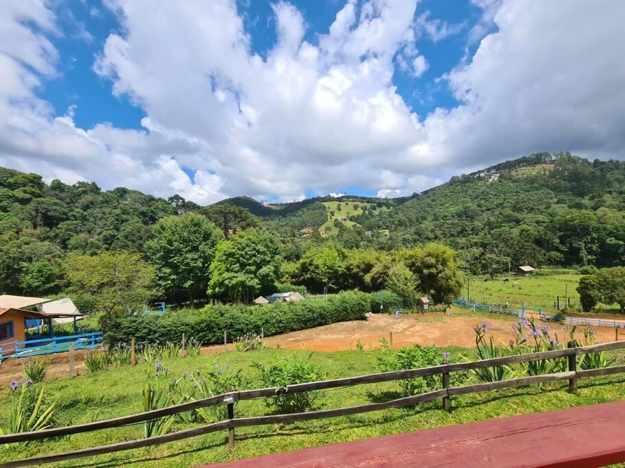 Chales Fazenda Cantinho Do Selado モンテ・ヴェルデ エクステリア 写真