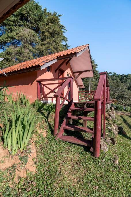 Chales Fazenda Cantinho Do Selado モンテ・ヴェルデ エクステリア 写真