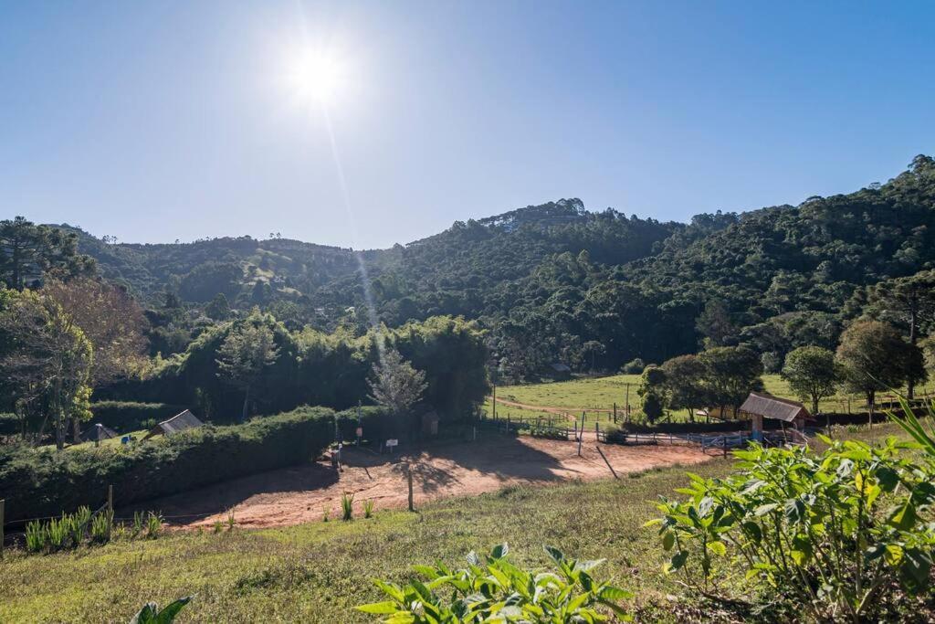 Chales Fazenda Cantinho Do Selado モンテ・ヴェルデ エクステリア 写真